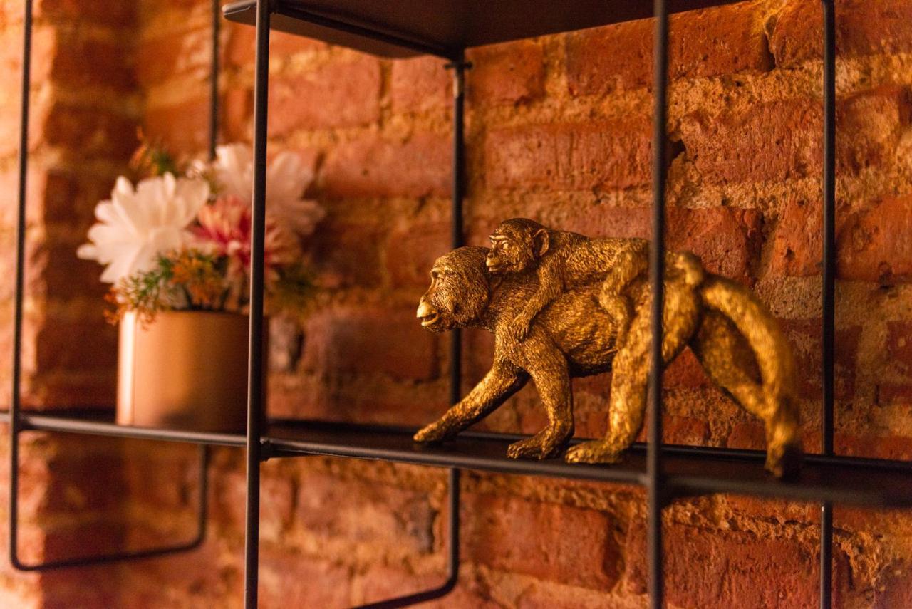 Ferrari Suites บายาโดลิด ภายนอก รูปภาพ