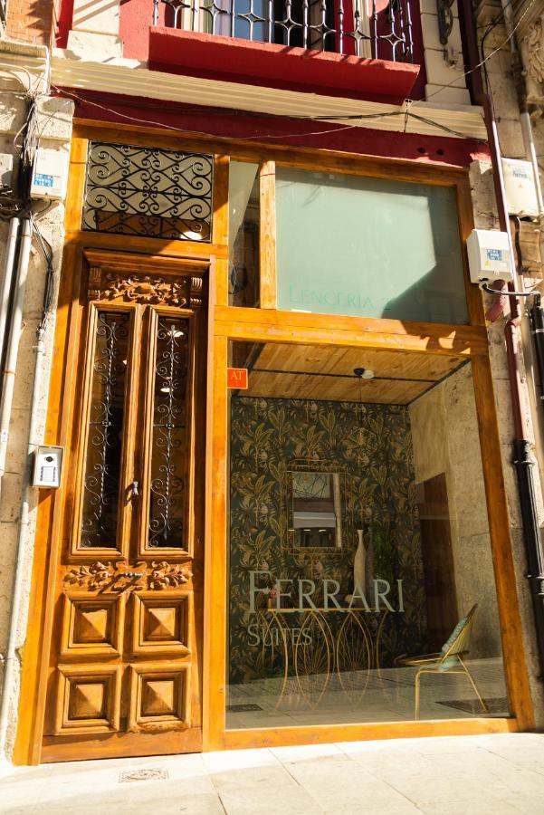 Ferrari Suites บายาโดลิด ภายนอก รูปภาพ